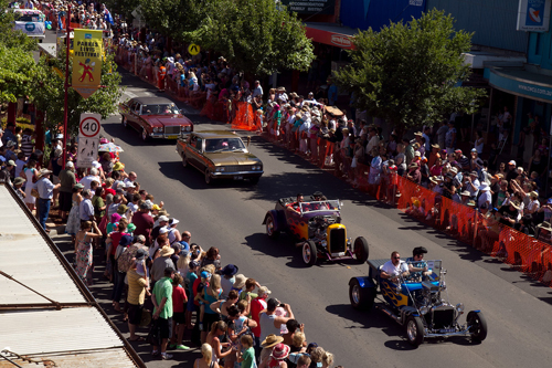 Parkes Elvis street parade road safety IPWEA