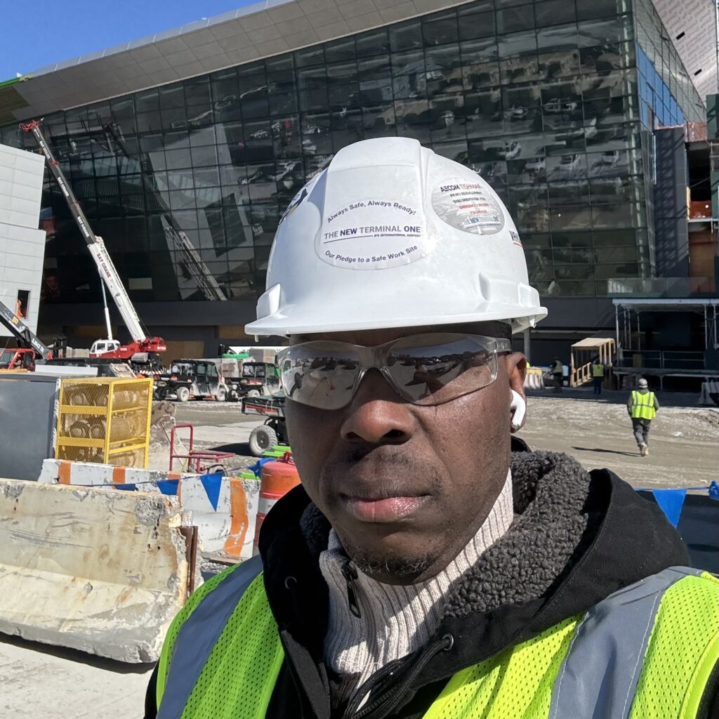 Rasheed Ajirotutu participating in an activity or event