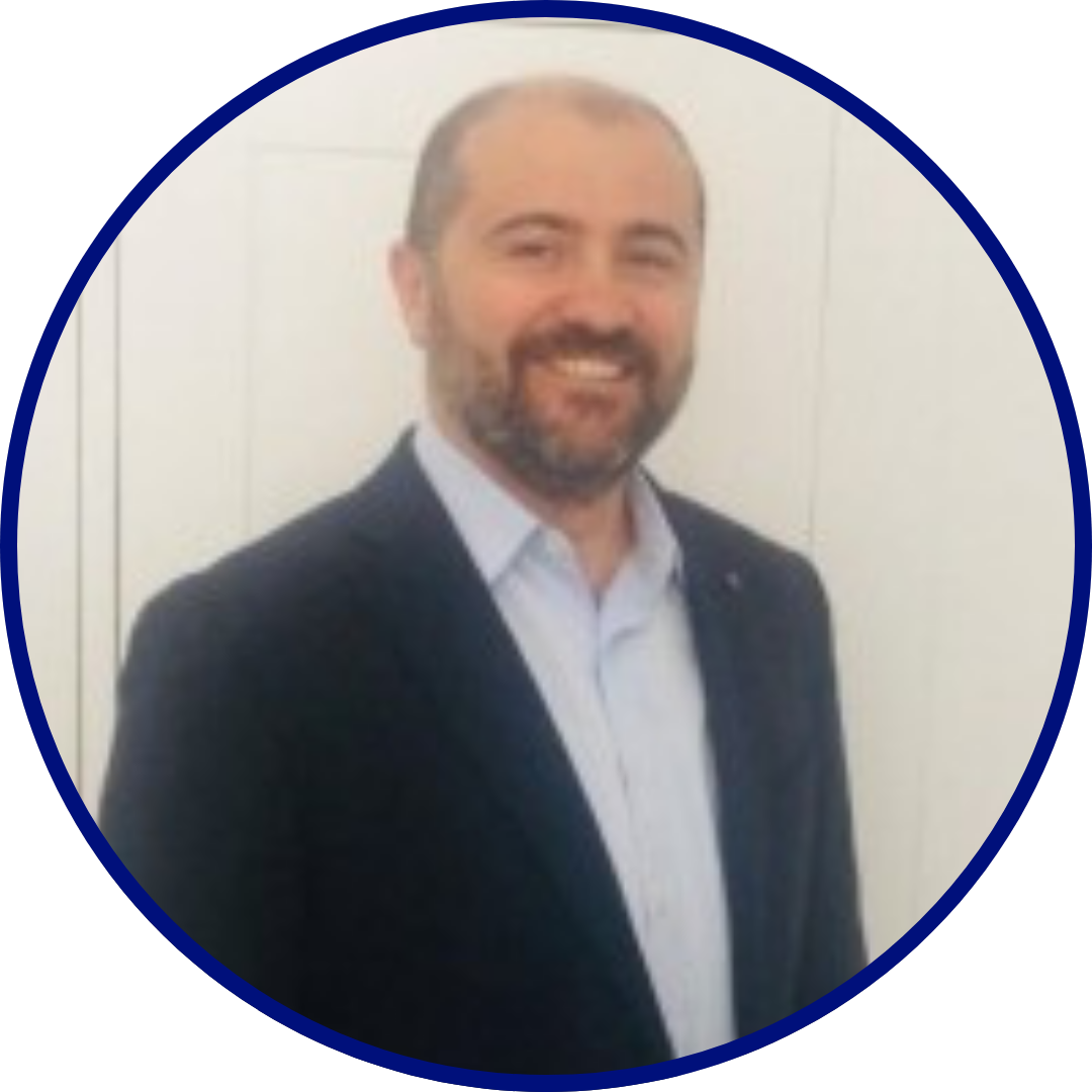 Headshot of Jose Luis Gonzalez Junco, Director for the AACE Spain Section