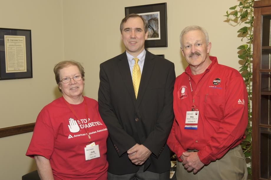 Senator_Merkley,_Judy_F_and_Michael_g[1].jpg
