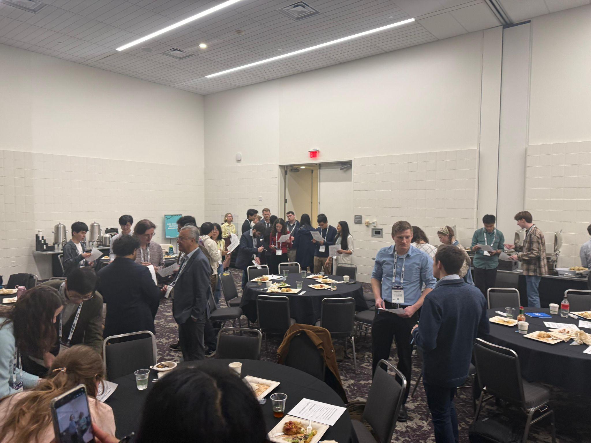 Participants at the AGU25 Seismology Section Student–ECR Networking Luncheon