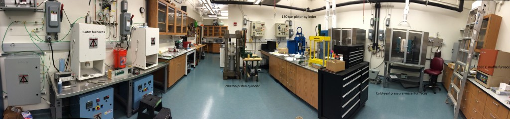 The experimental geochemistry lab in the ESPM group at WUSTL. The lab houses 2 1-atm gas mixing furnaces, 2 piston cylinder devices, and 2 cold-seal pressure vessel furnaces allowing the lab to reach pressures from 1-atm to 35 GPa. The experimental geochemistry lab in the ESPM group at WUSTL. The lab houses 2 1-atm gas mixing furnaces, 2 piston cylinder devices, and 2 cold-seal pressure vessel furnaces allowing the lab to reach pressures from 1-atm to 35 GPa.
