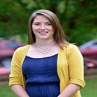 Headshot: Amy Rutherford