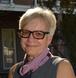 Headshot: Sue Kroeger
