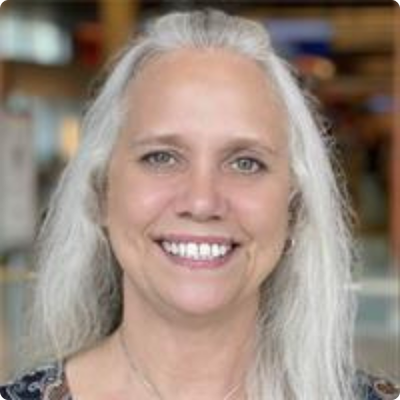 Stefanie Manack, CRA