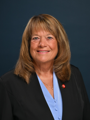Lisa Wood, CRA