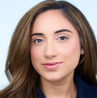 Gayatri Desai headshot