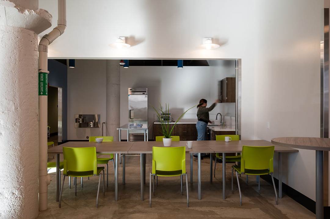 A picture containing floor, indoor, wall, room

AI-generated content may be incorrect.