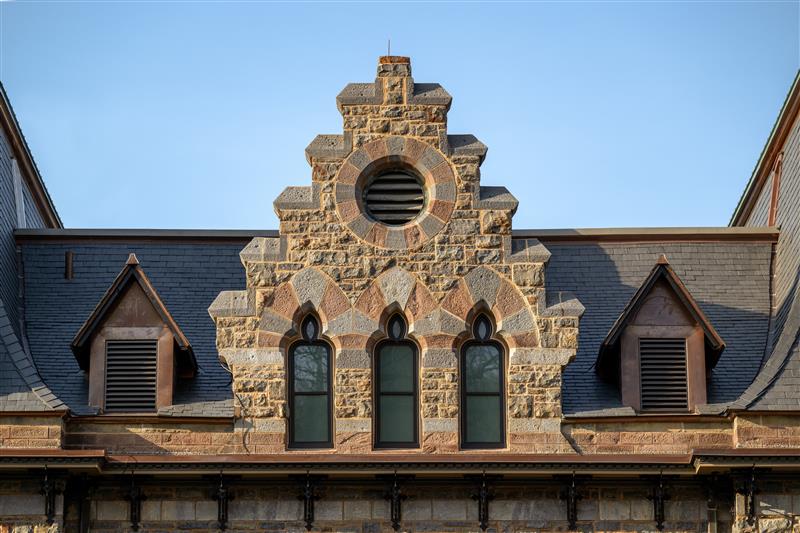 Exterior roof of Lehigh University’s Packer Hall.