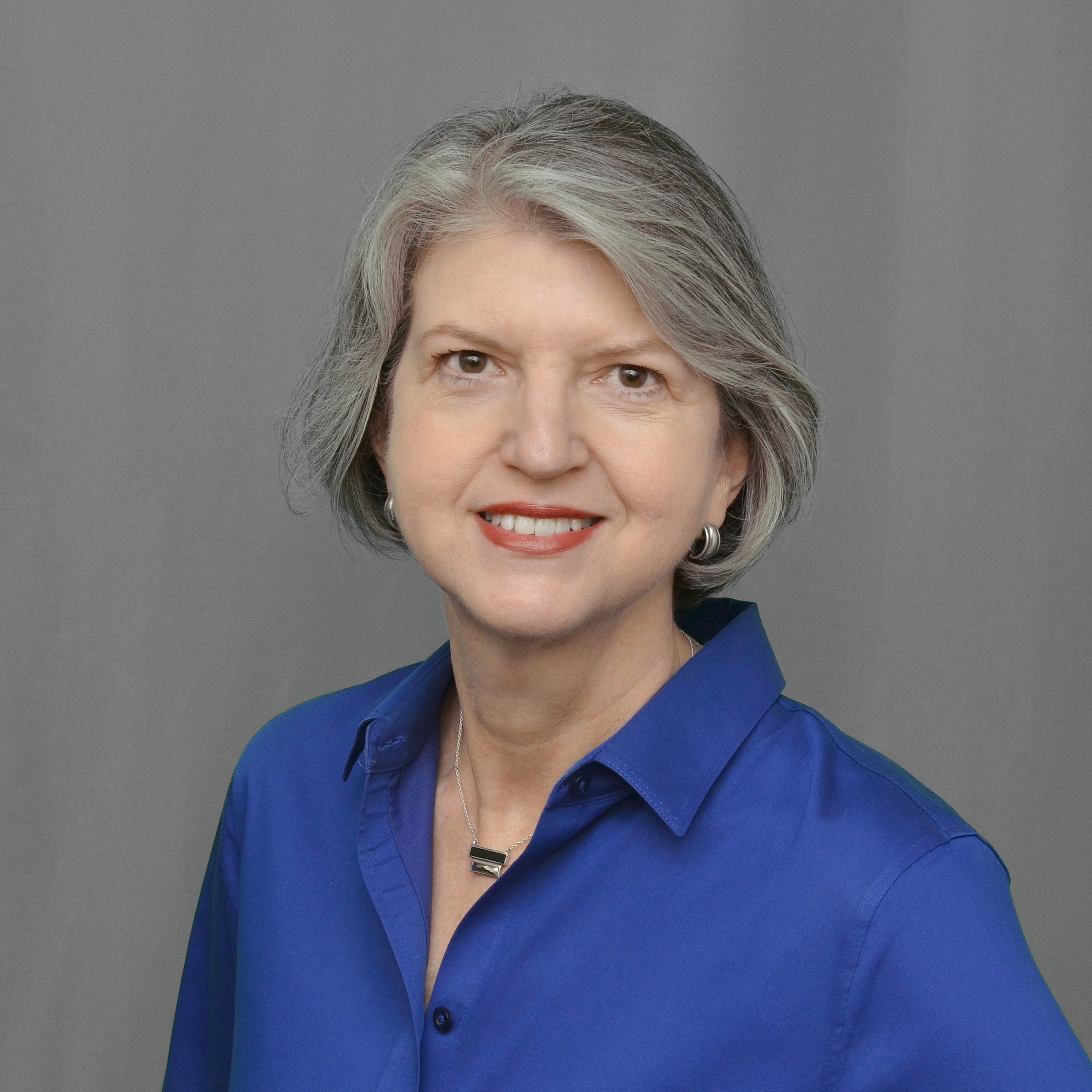 Eva Read-Warden, AIA headshot