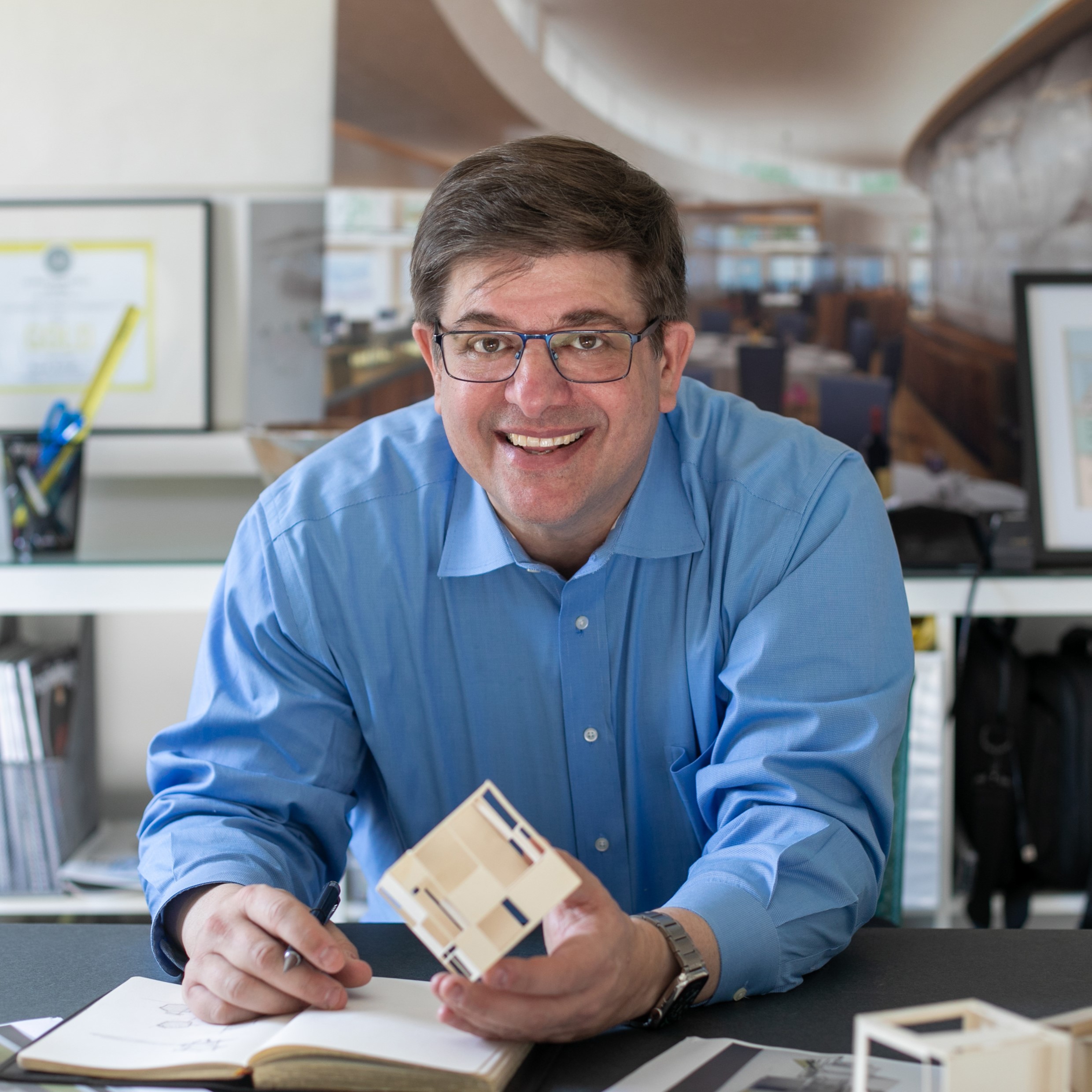Joshua Zinder, AIA headshot