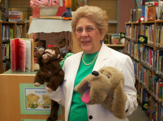 A person holding stuffed animals

AI-generated content may be incorrect.