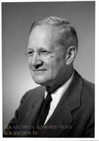 Keyes DeWitt Metcalf (1889 –1983)