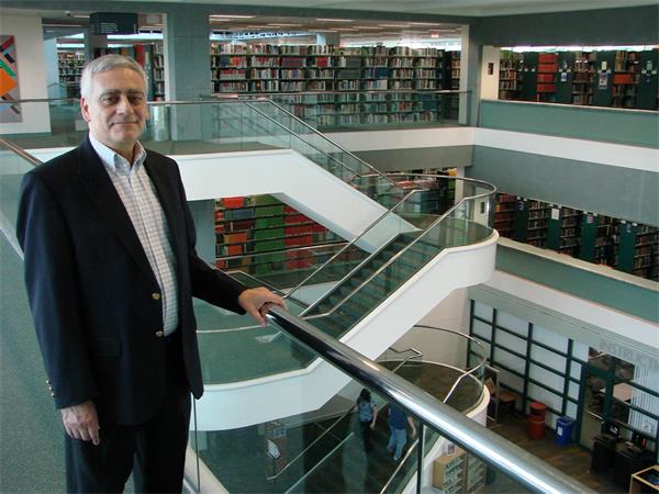 William Miller-Dean of Libraries Florida Atlantic University (1987-2014)