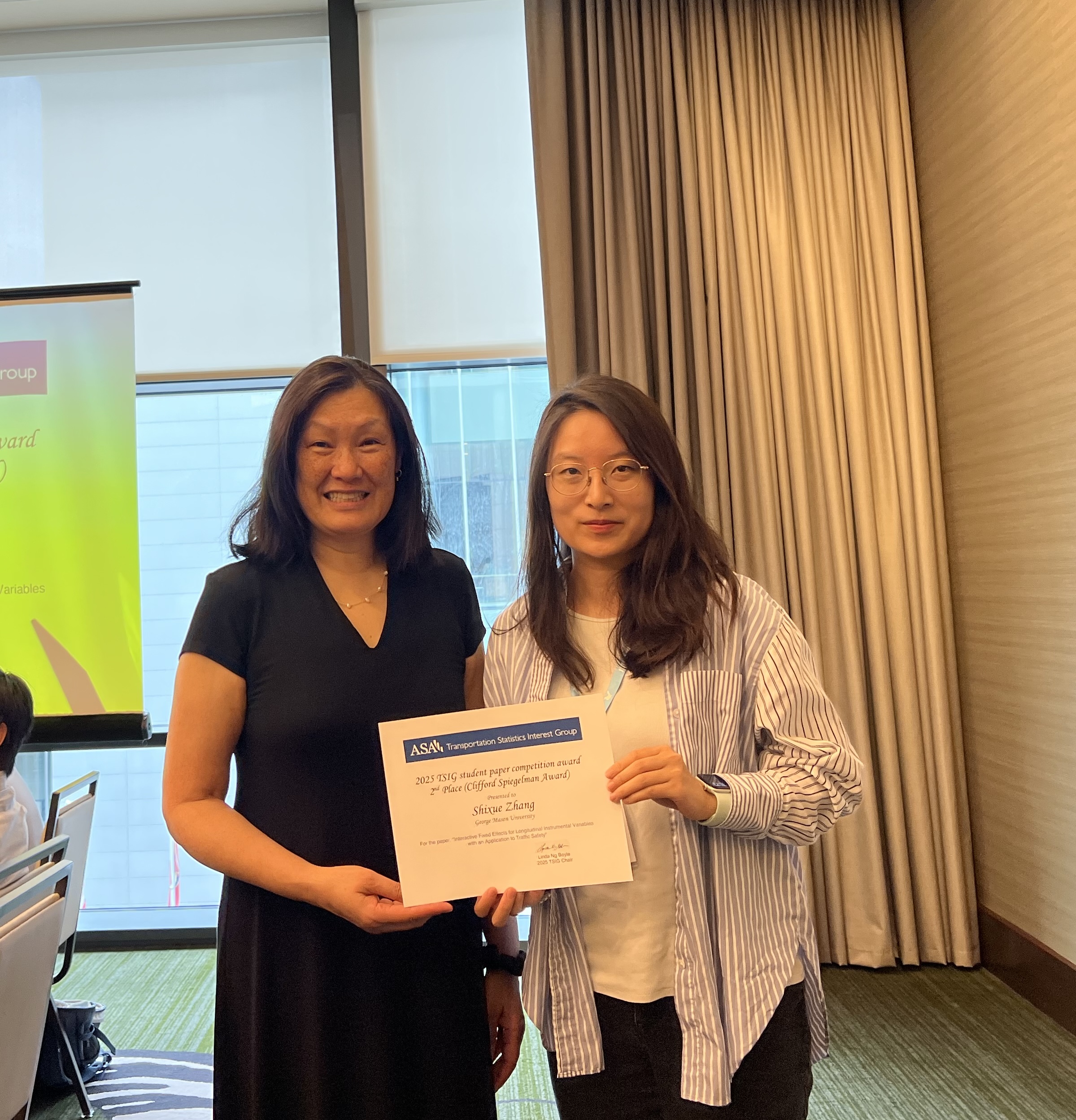 Second place winner with TSIG president Linda Boyle