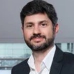 Gustavo Moreira Tavares