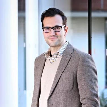Omid Omidvar