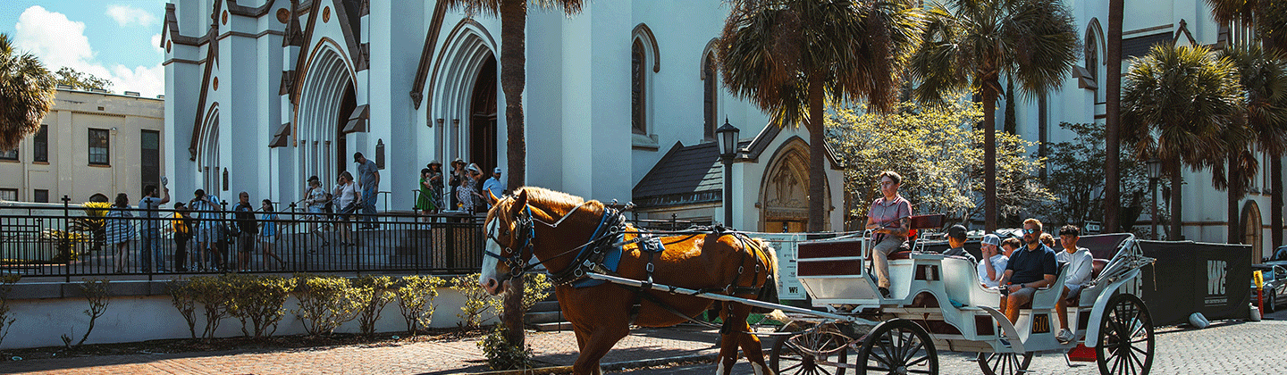 Photo of horse drawn carriage in Savannah GA. Photo by Diane Picchiottino on Unsplash