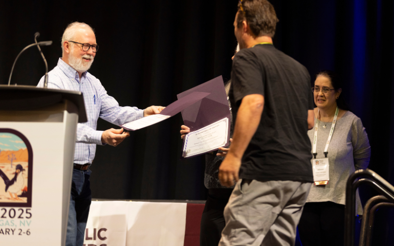 Presenting the Award