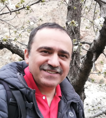 Vahid Karimipour