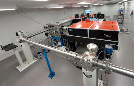 A person working in a factory
AI-generated content may be incorrect.