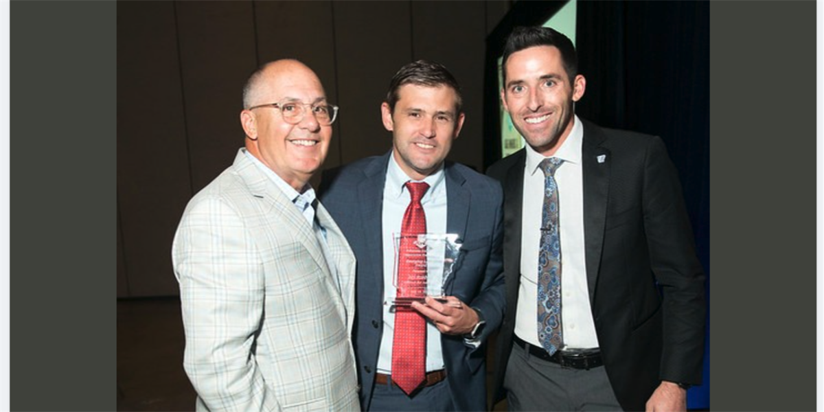 Arkansas Bar Association Staff Member and Publication Honored with Awards