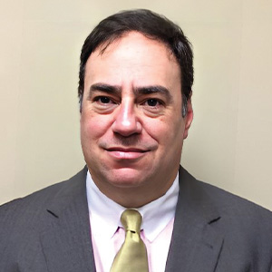 Headshot of Andrew Weiss