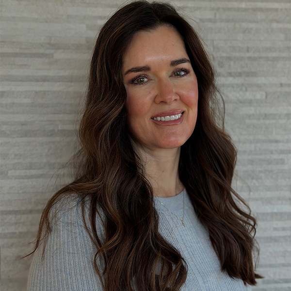 Headshot of Rebecca Craig