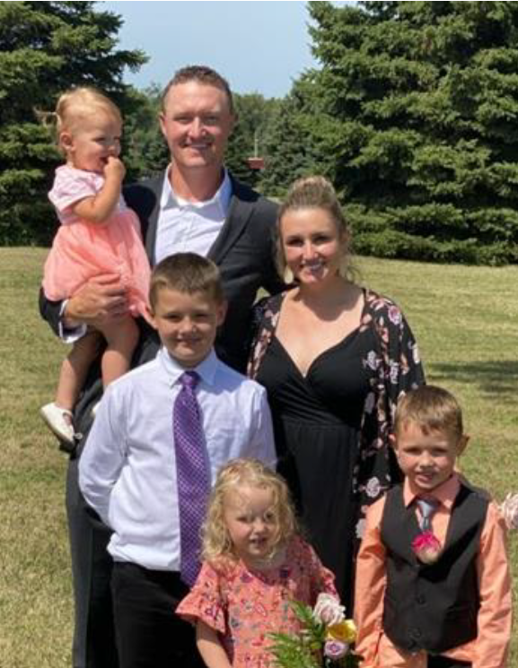 Barbara Hegerfeld with her family.