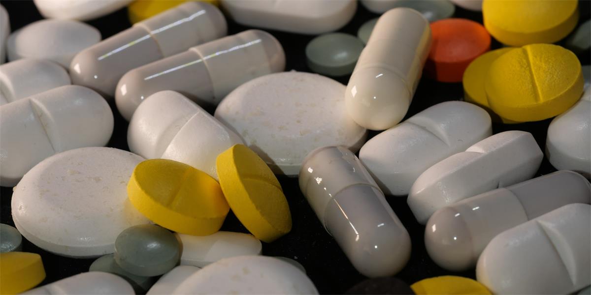 inar What are dietary supplements, and how are they regulated in