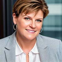 Headshot of Sarah McEntee