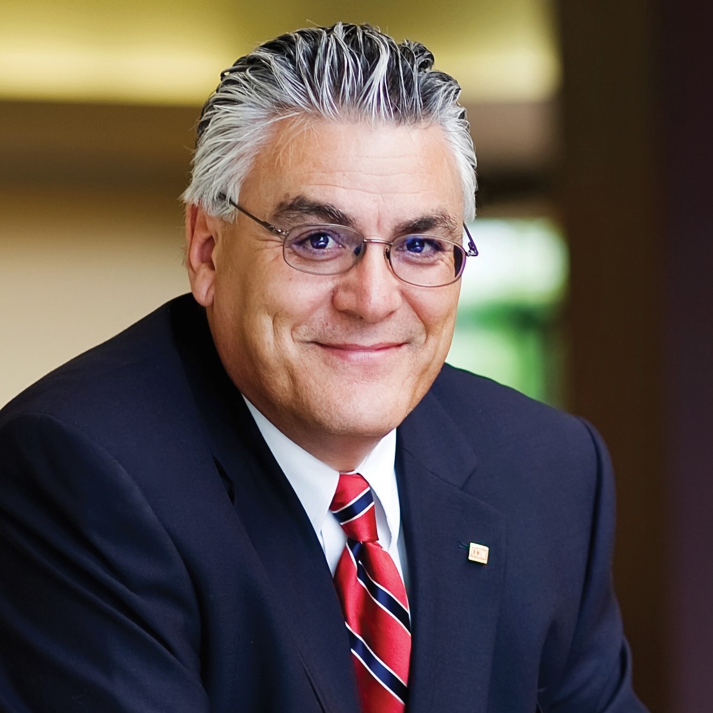 Alex_Ruggieri_photo_square.jpg