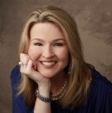 Amy_Hall_photo_square.jpg