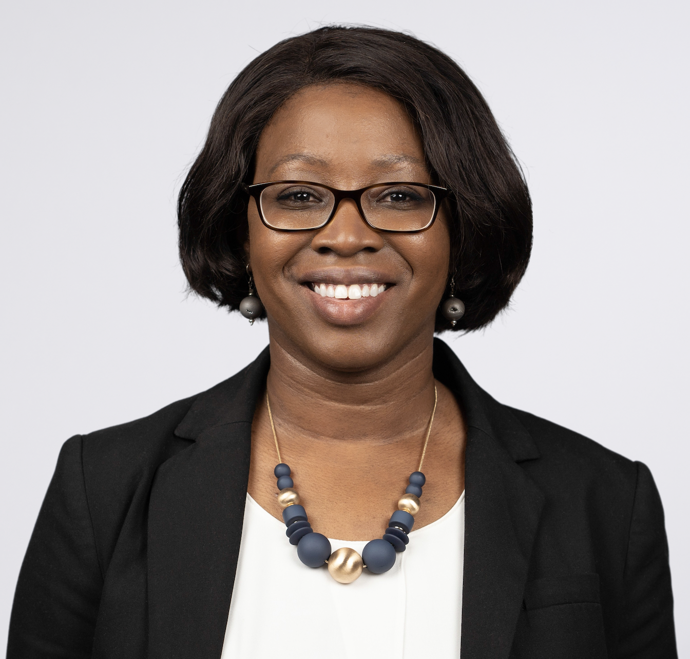 Sandra Villars, CFA