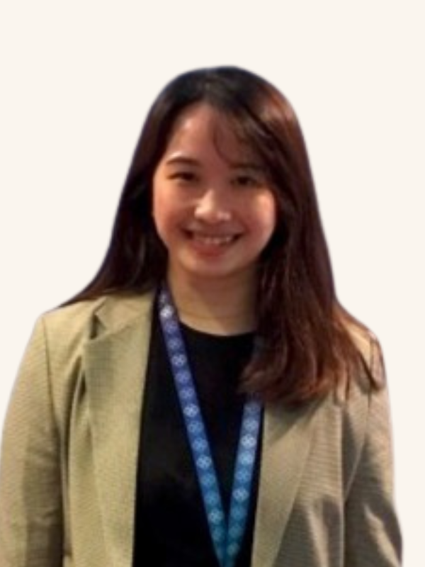 Chloe Foo, CFA