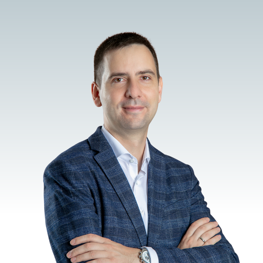 Pavle Vučković, CFA