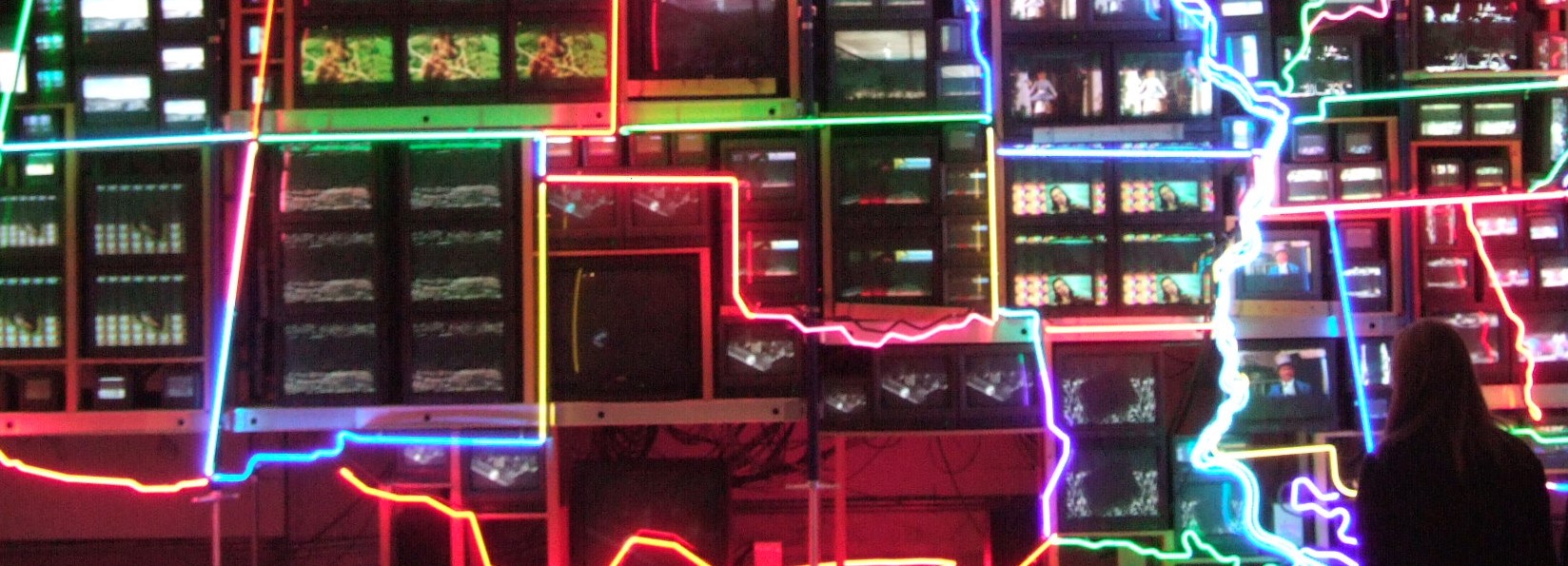 Electronic_Superhighway_by_Nam_June_Paik.jpg