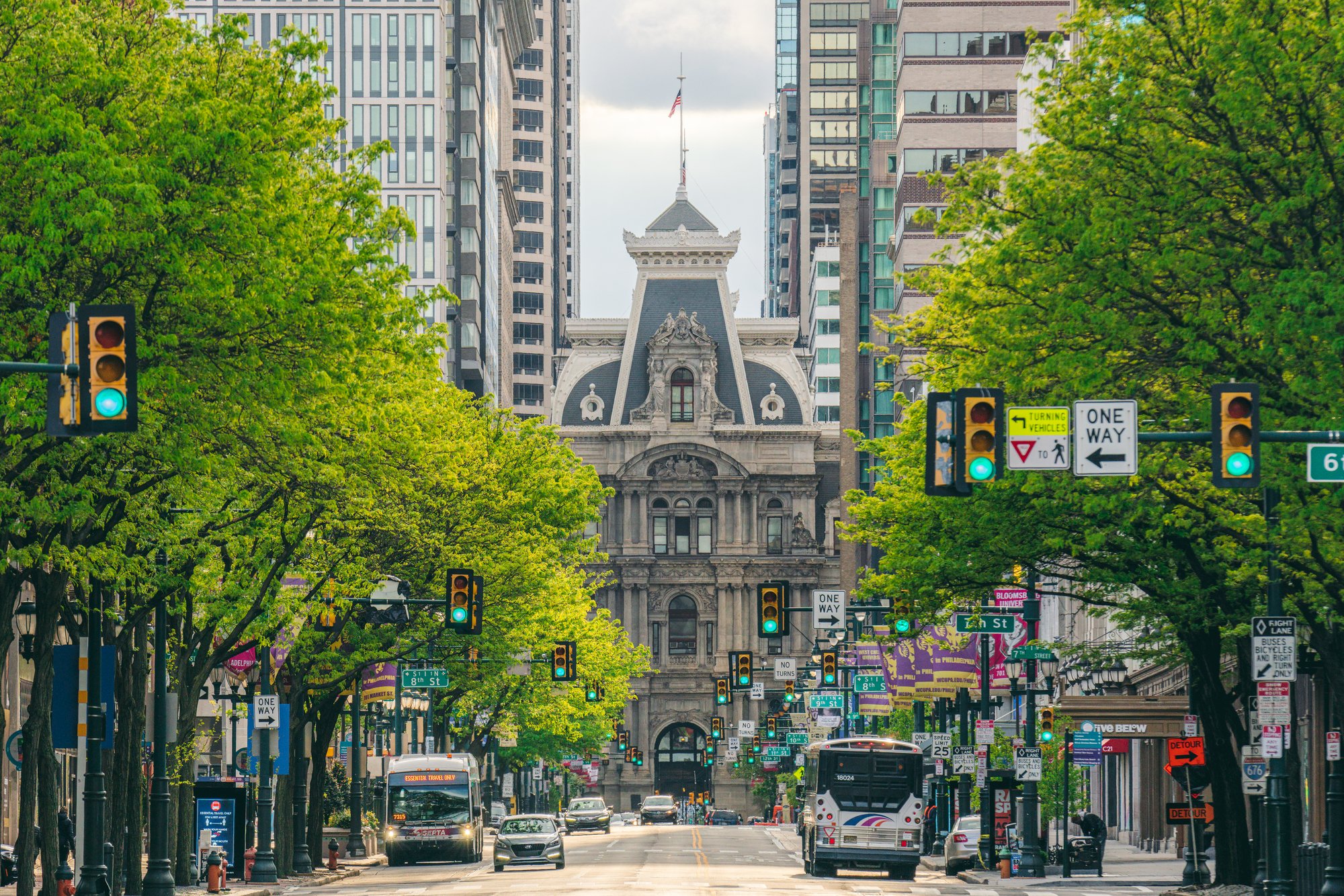 City Hall and Market Street ©PHLCVB