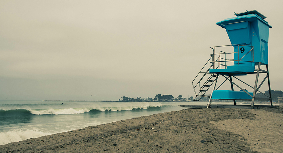 Santa Barbara Beach image with the beach, waves, and lifeguard tower as focus point