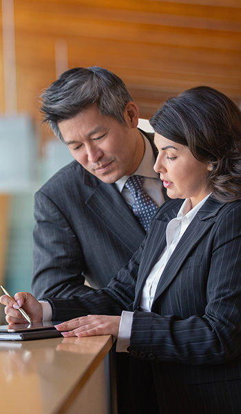 Two Leaders discussing business