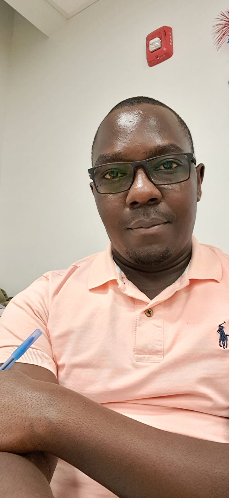 headshot for Benson Nyambura