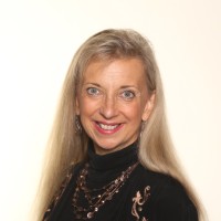 Linda Laskowski-Jones