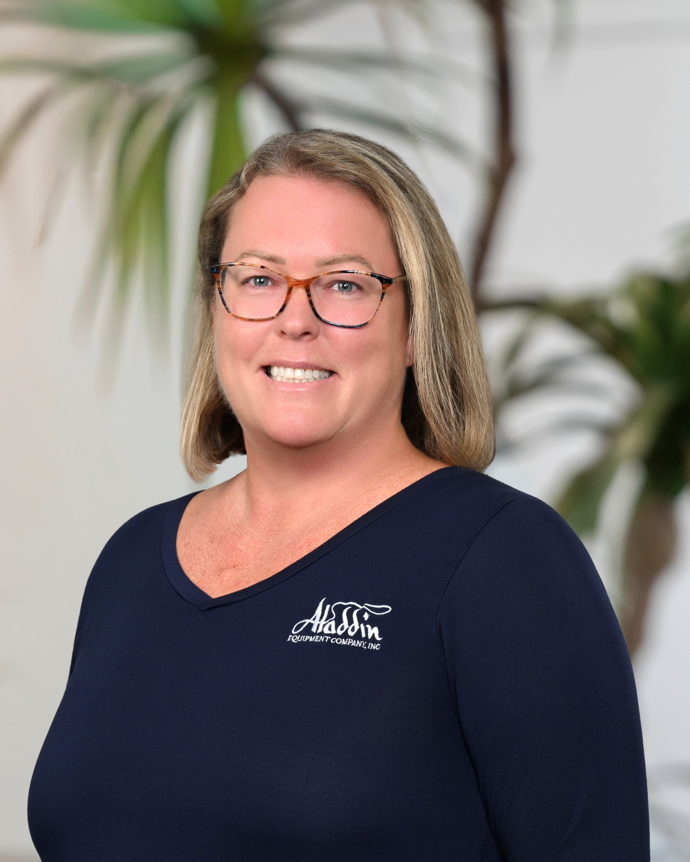 Headshot of Carrie Collins