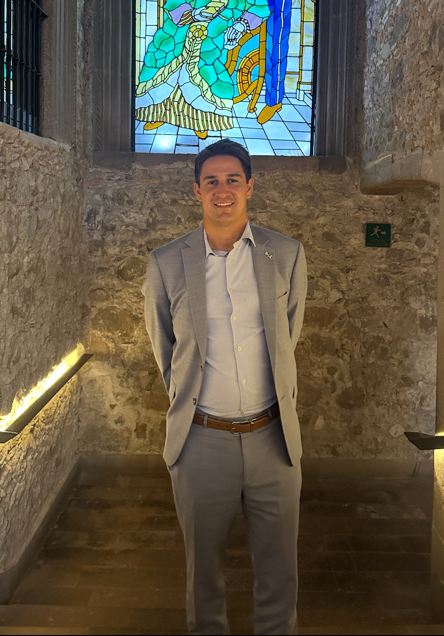 Henry Moth Red Meters