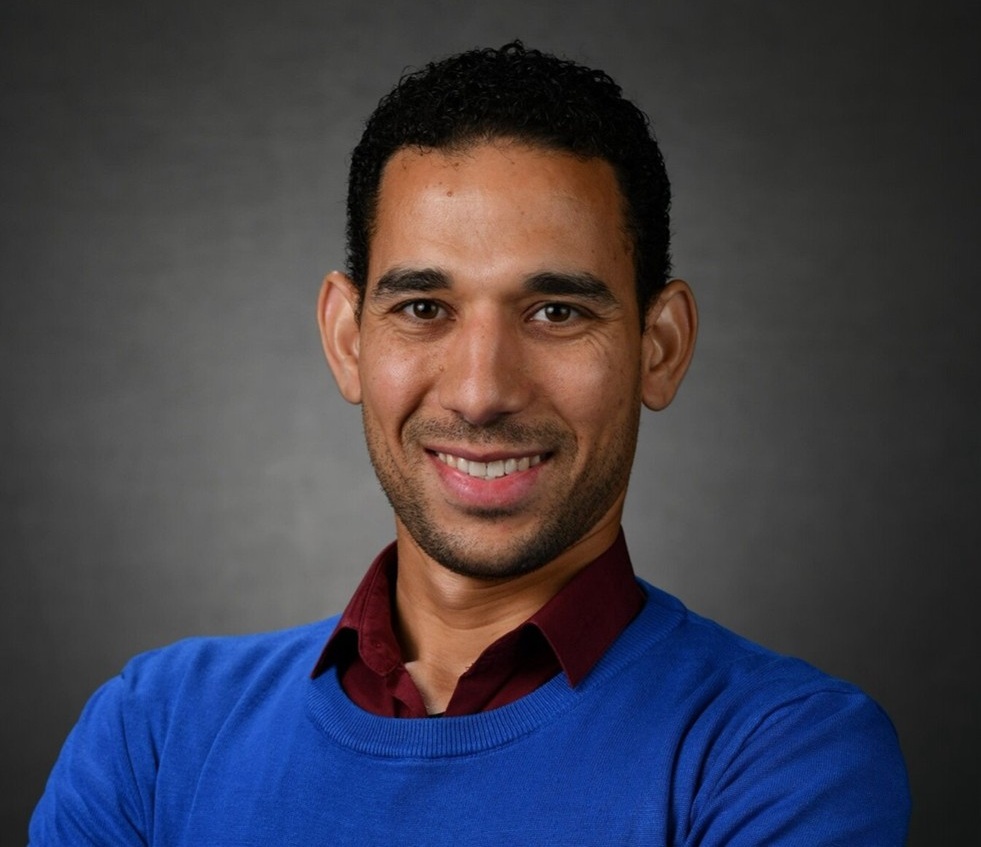 Headshot of smiling man