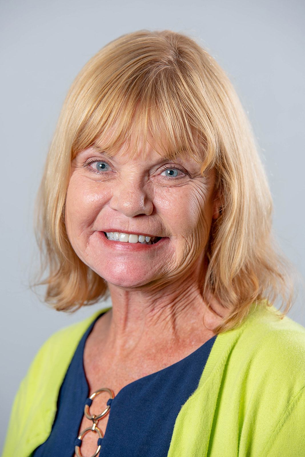 Linda_Cole.jpg