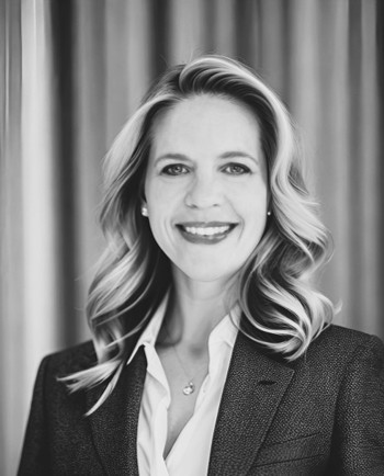 Renee Odehnal Headshot in Grayscale