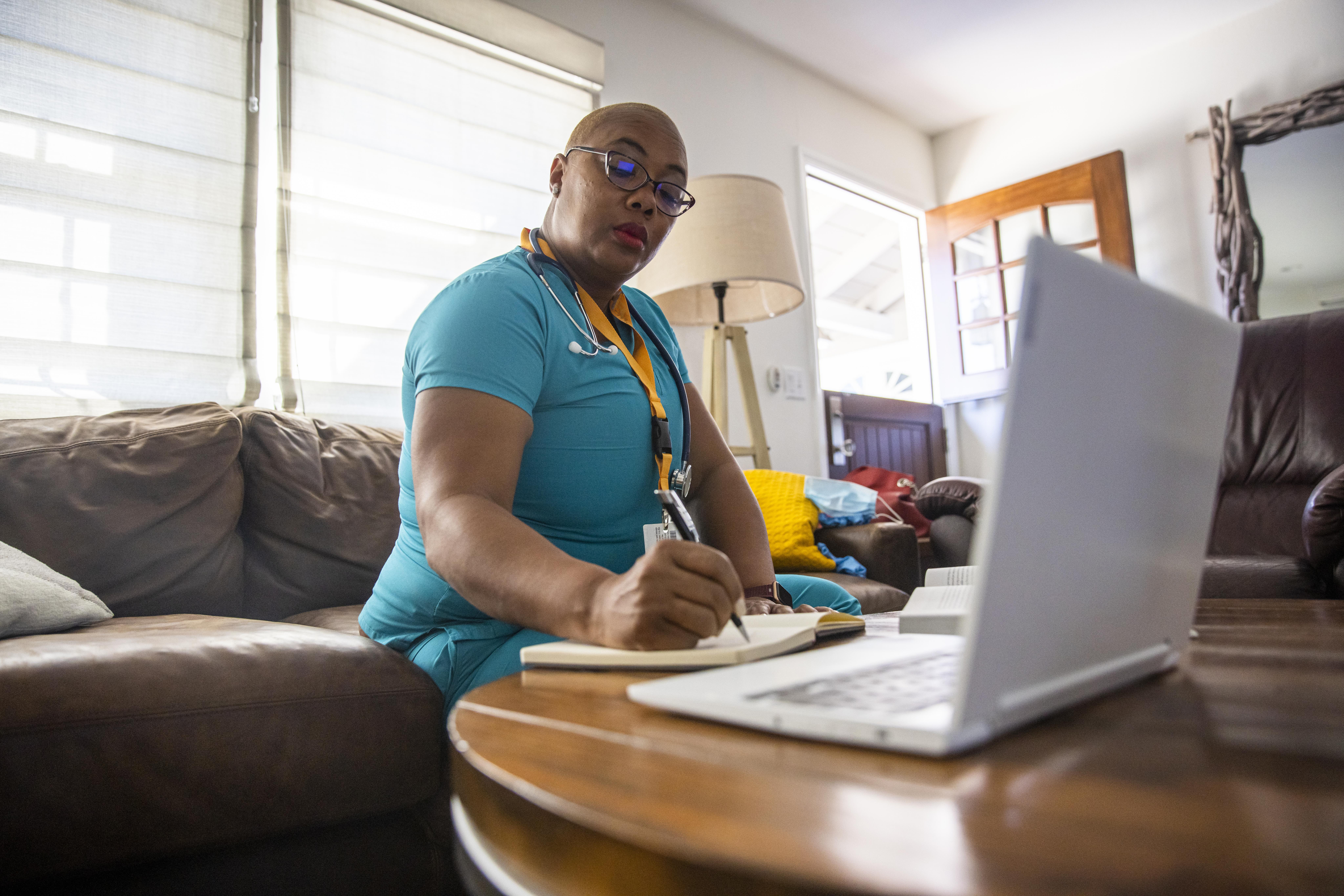 RN, nurses, LMS, medline university, MU, retiring, updating, courses, CE, continuing education, Medcom, course bundle, admins, administrators