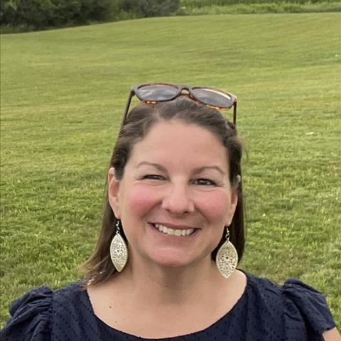Heather Duncan Headshot