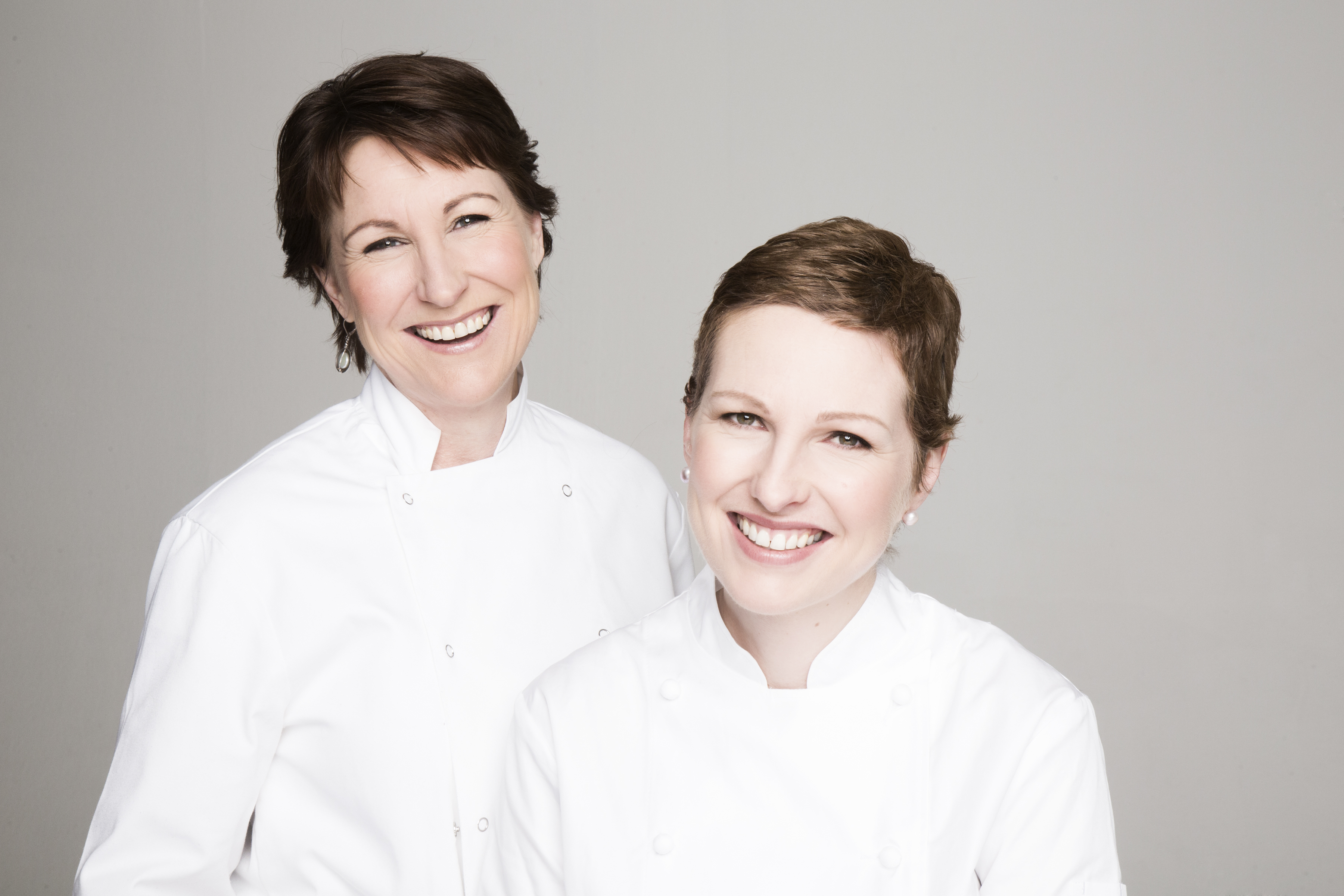Domini & Peaches Kemp Domini & Peaches Kemp